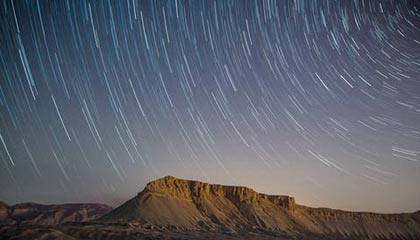 ayx体育链接-女足比赛中，中国队员李某表现出色，助球队取胜，中国女足队员李影